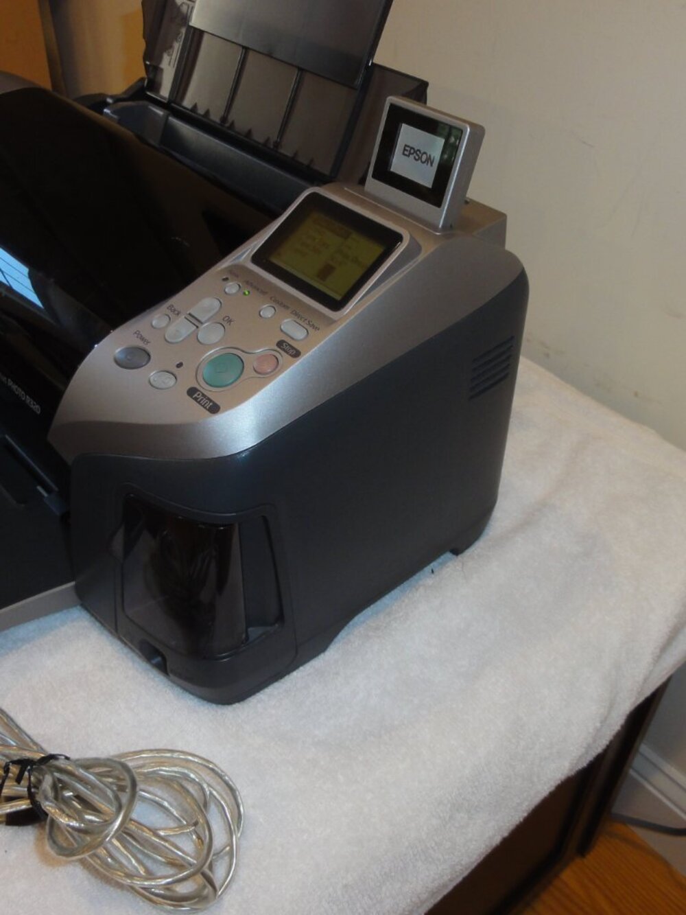 Epson Stylus Photo R320 Inkjet Color Printer Tested w/Photo Paper - Picture 6 of 10